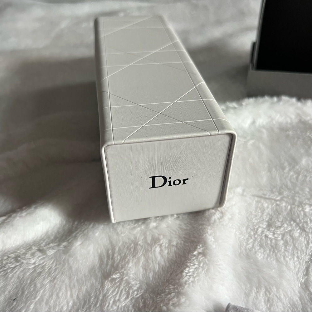 Dior Eyewear Case Set in Gray - Picture 4 of 8